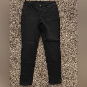 Black Maurice’s Jean Jeggings